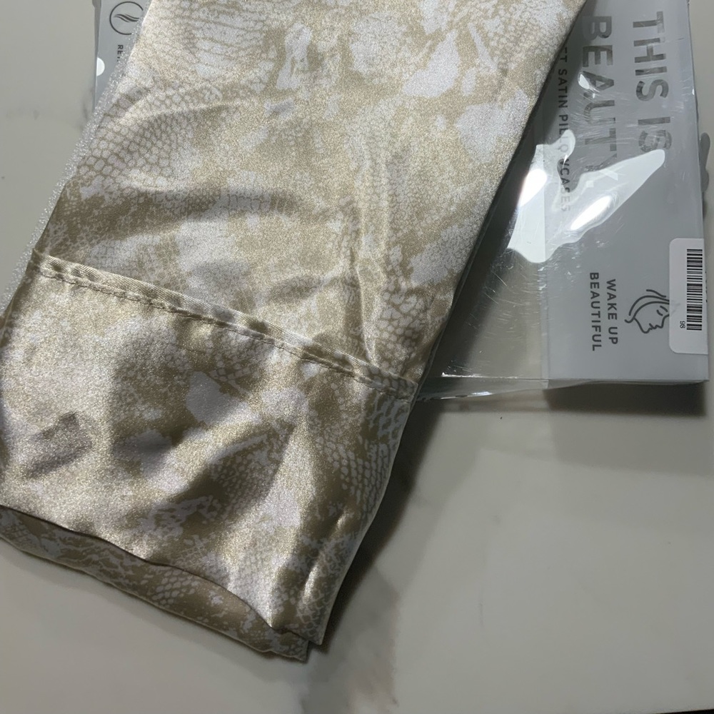 1 Satin Pillow Case